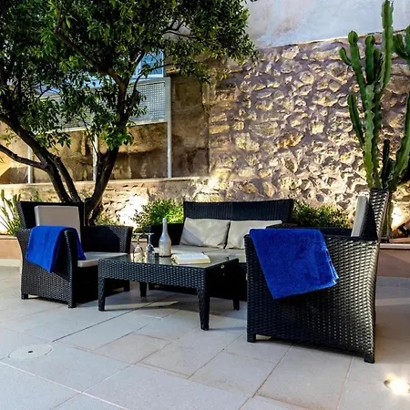 Villa Horta 55 *